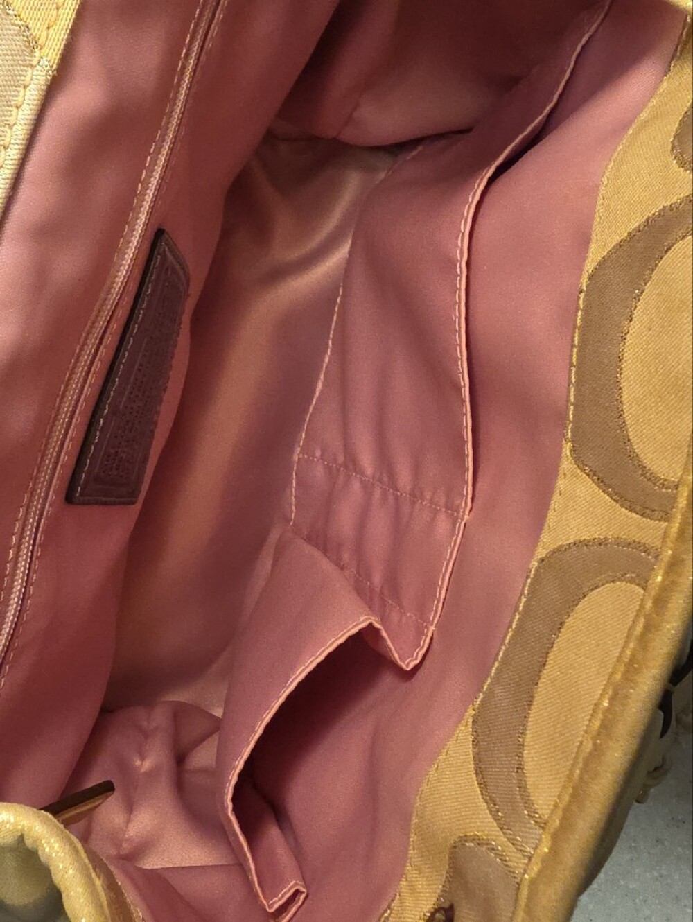 COACH POPPY SIGNATURE SATEEN LUREX BACKPACK - Picture 12 of 16